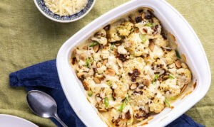 Keto Cauliflower Gratin with Crunchy Almond Topping Recipe