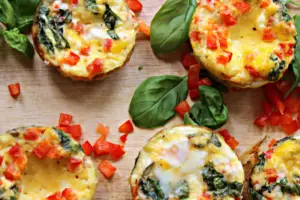 Red Pepper and Spinach Egg Muffins