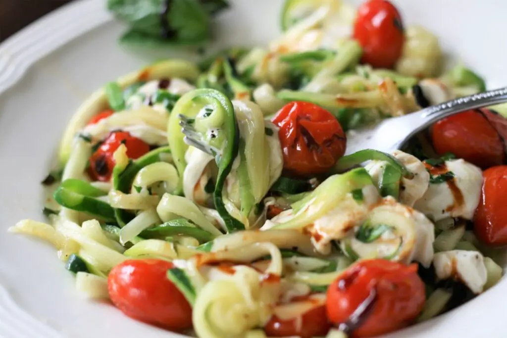 Caprese Zoodles