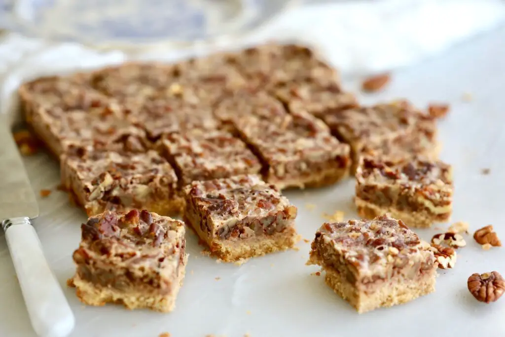 Keto Pecan Pie Bars