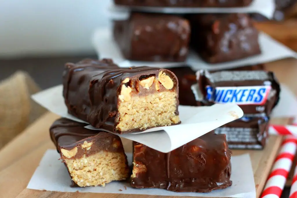 Keto Snickers