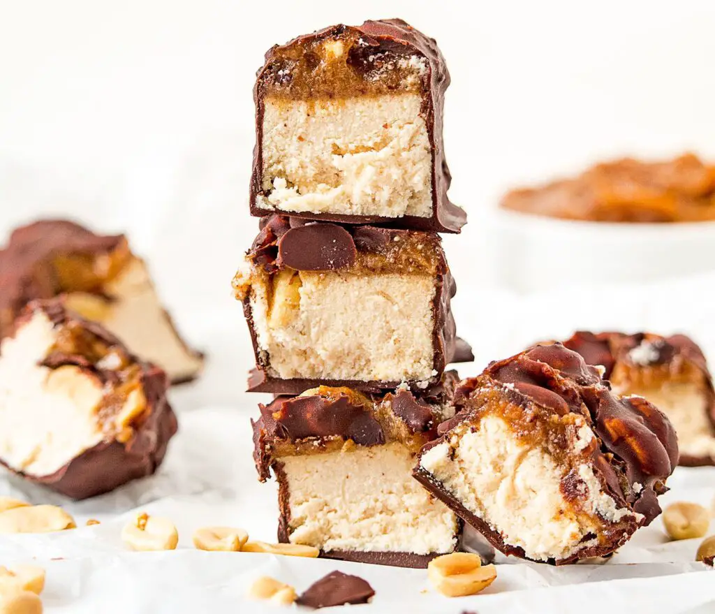 Keto Snickers