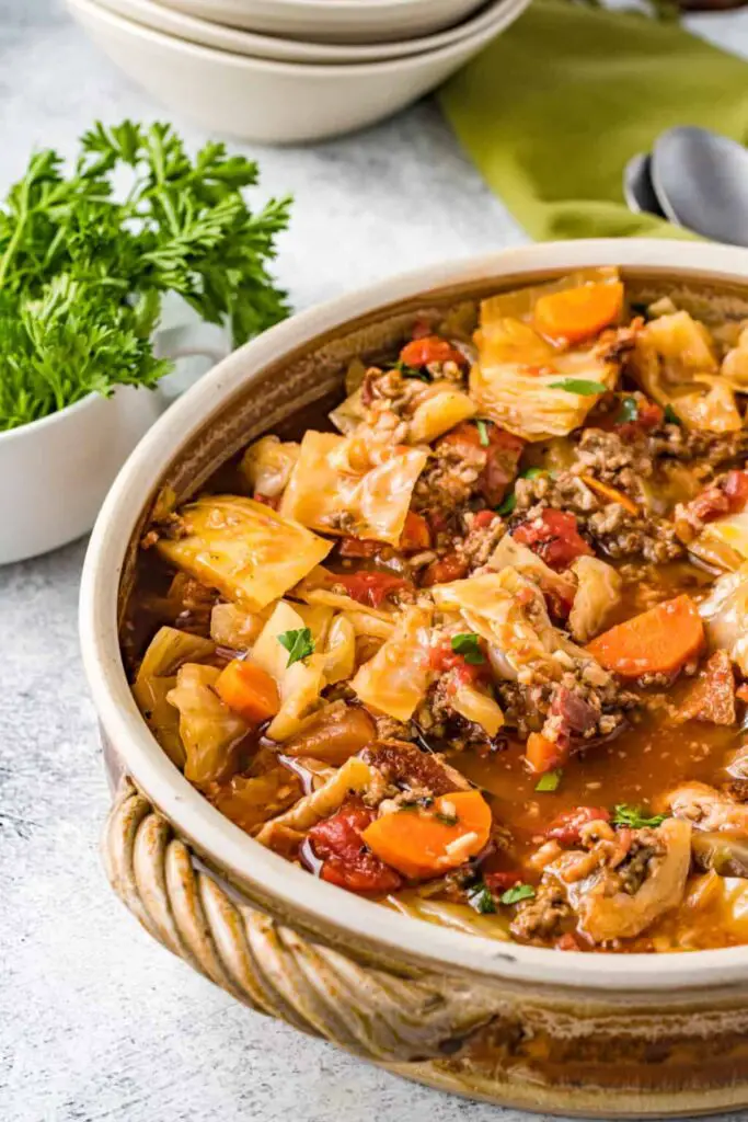 Slow Cooker Cabbage Roll Soup