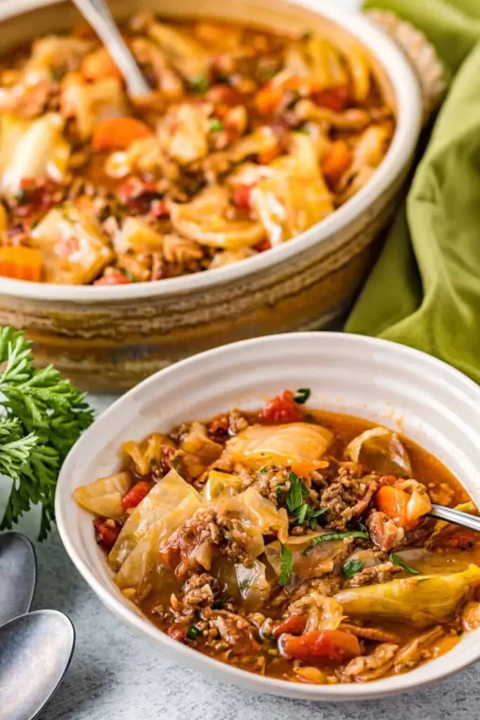 Slow Cooker Cabbage Roll Soup