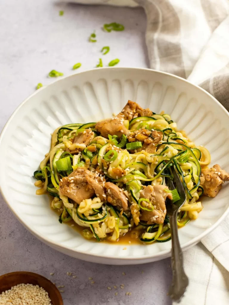 Asian Chicken Zoodles: A Flavorful Low-Carb Delight