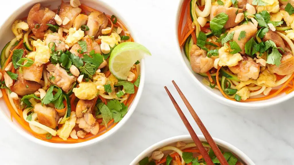 Asian Chicken Zoodles