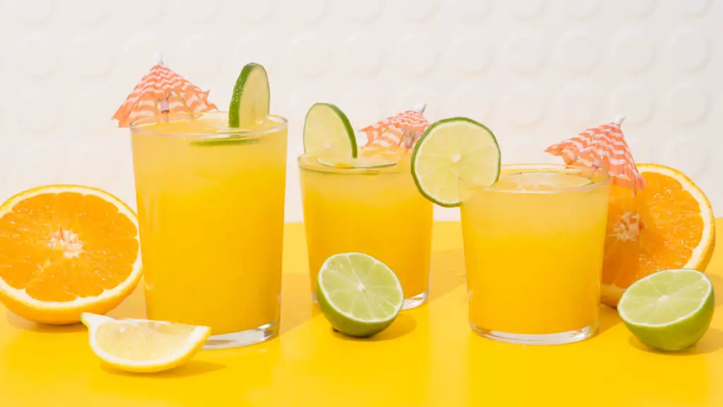 Fizzy Grapefruit Margarita