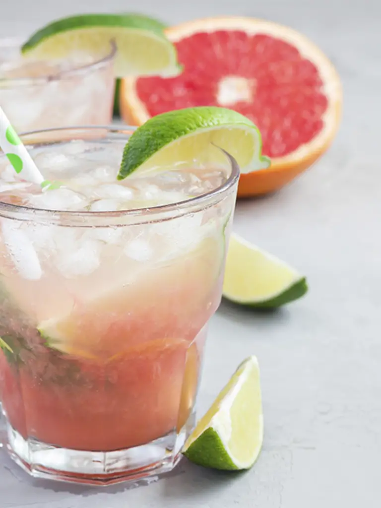 Fizzy Grapefruit Margarita