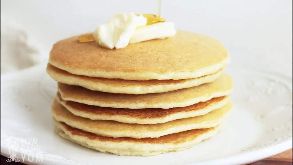 Keto Almond Flour Pancakes 