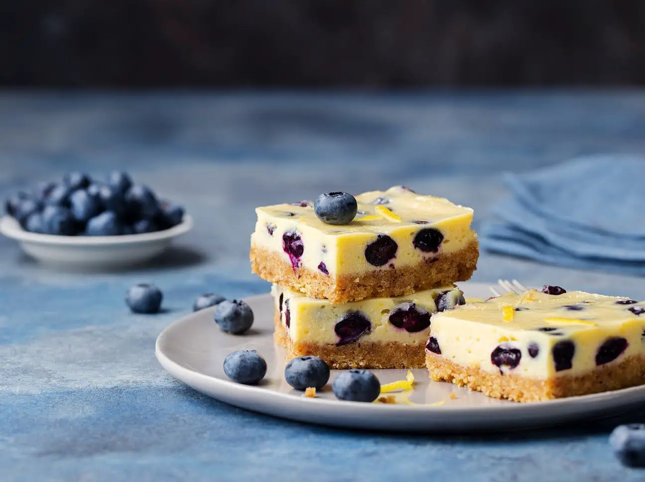 Keto Blueberry Lemon Cheesecake Bars - Ketorecipe