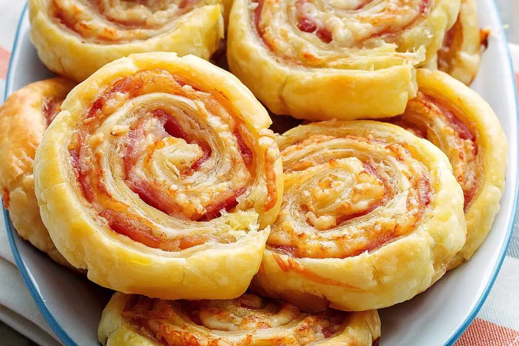 Keto Ham and Cheese Pinwheel