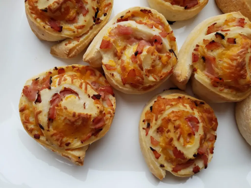 Keto Ham and Cheese Pinwheel