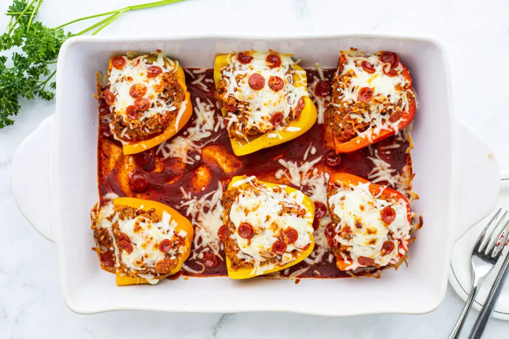 Keto Pizza Stuffed Peppers