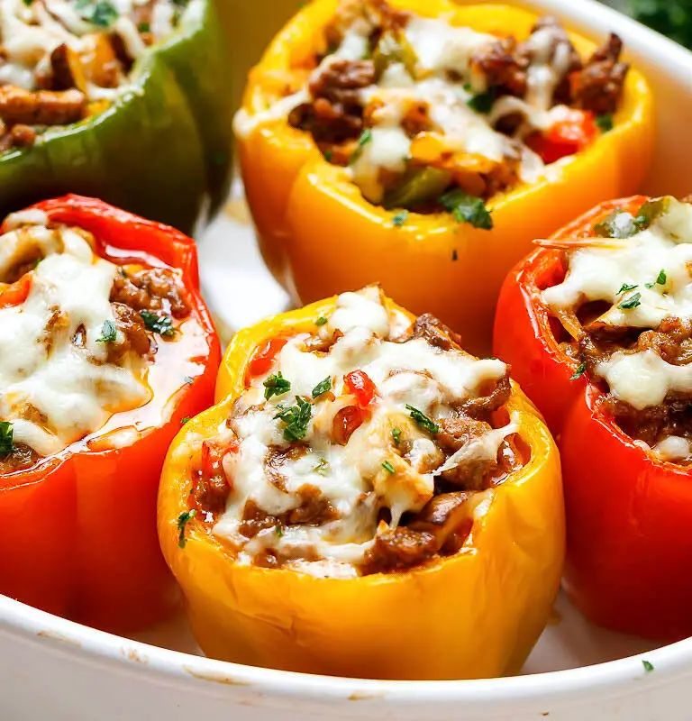 Keto Stuffed Bell Peppers: A Flavorful Feast!